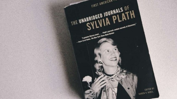 12 фактов о Сильвии Плат, которые вы могли не знать