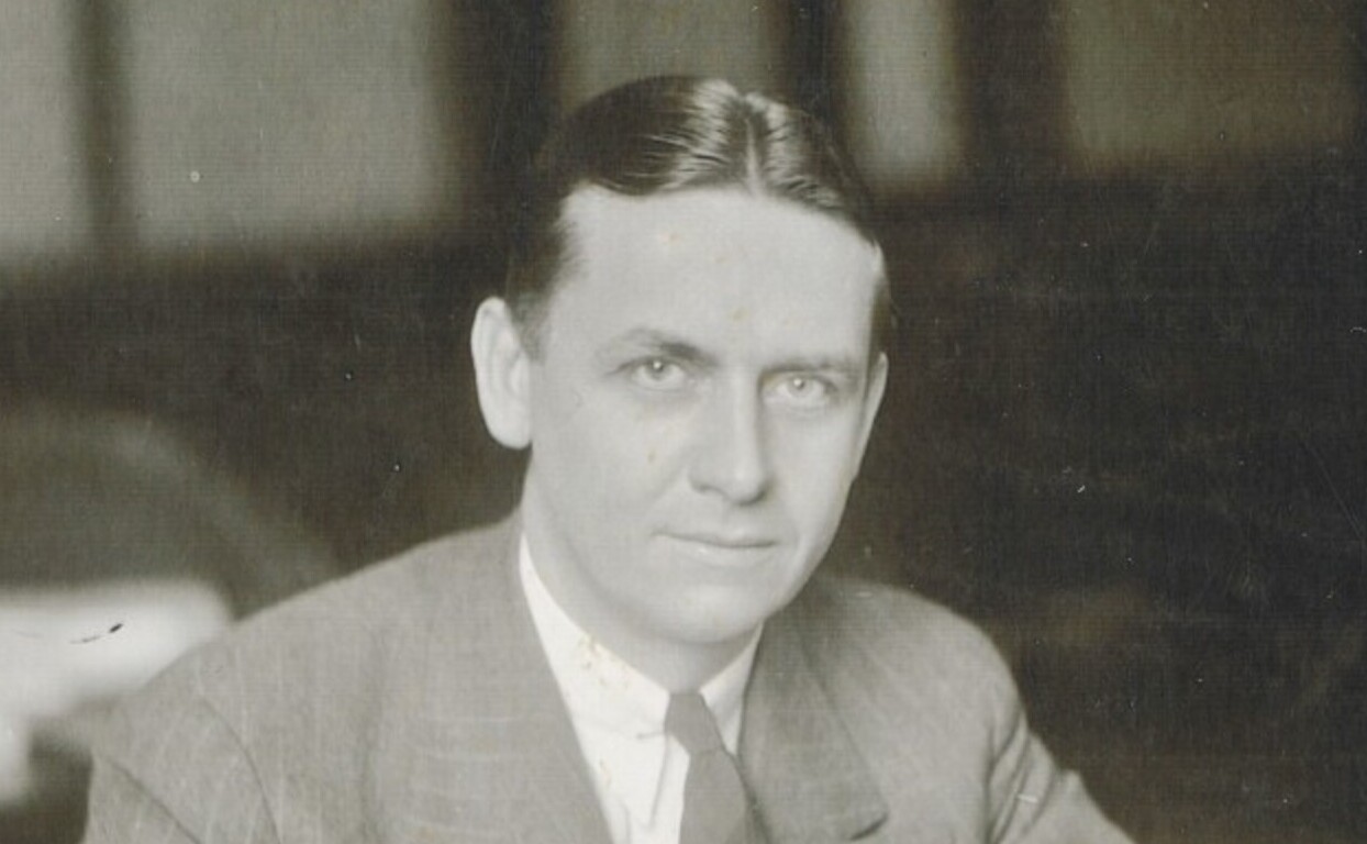 Эллиот несс неприкасаемые. Эллиот несс. Алькапоне элиот эллиот несс. Эллиот несс. Элиот несс агент.