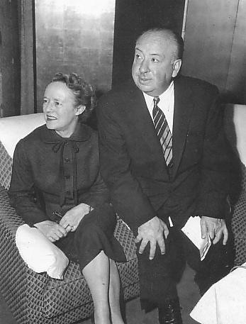 С супругой Альмой Ревиль в 1955 году