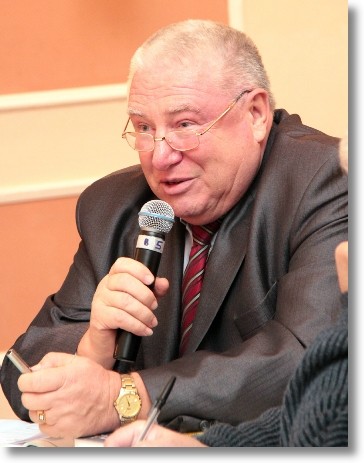 Леонид Петрович Головнев