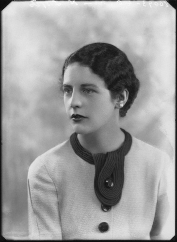 Нора Лофтс 27 июля 1935 года
