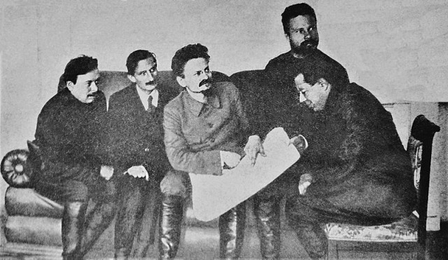 Bela Kun, Jacques Sadoul, Leon Trotsky, Mikhail Frunze, Sergey Gusev, 1920