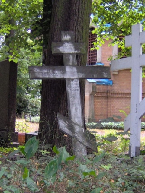 Крест на могиле А.В. Бельгарда