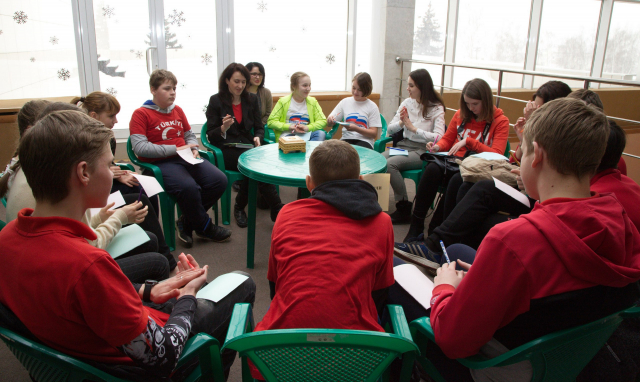 Литературный мастер-класс Ари Ясан на слете добровольцев в Ульяновске