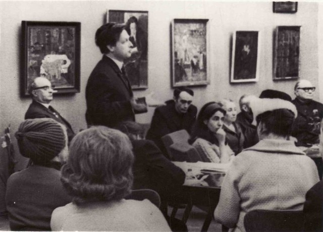 М. Киселев на открытии выставки Л. Аронова, 1973 г.