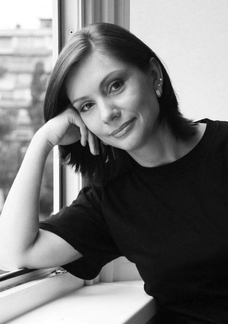 Молдавия қыздары жалаңаш