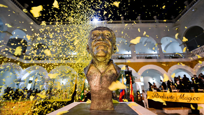 Прах Маркеса захоронили в Колумбии спустя два года после смерти писателя