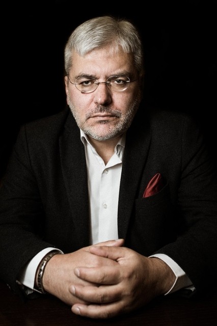 Евгений водолазкин биография личная жизнь и творчество Евгений Водолазкин: "Не люблю костюмную литературу"