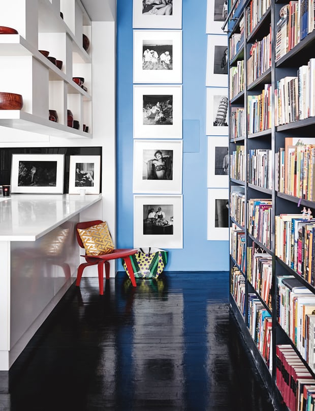 Жизнь среди полок: Ханья Янагихара и её квартира с 12-ю тысячами книг