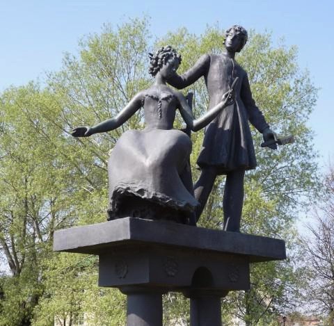 картинка SantilloPublicly