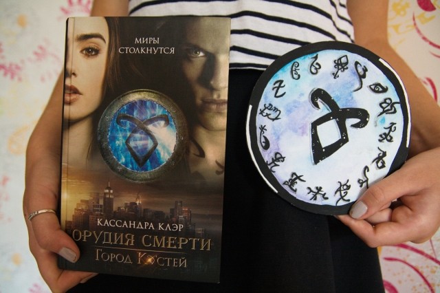 картинка SemenyukIsReading