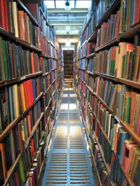 Книгохранилище Лондонской библиотеки
