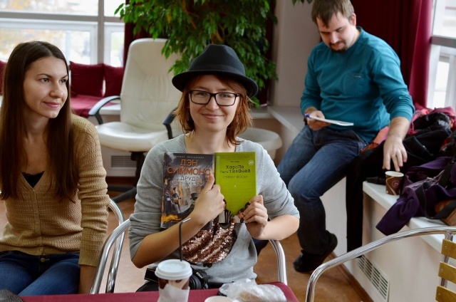 Счастливая обладательница новых книг